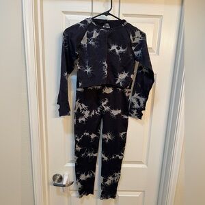 Tye dye marble workout set